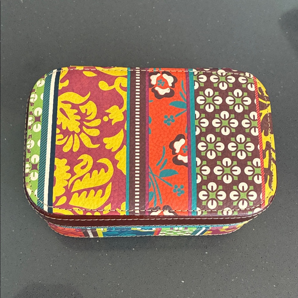 Fossil Multicolor Patterned Faux Leather Jewelry Travel Case